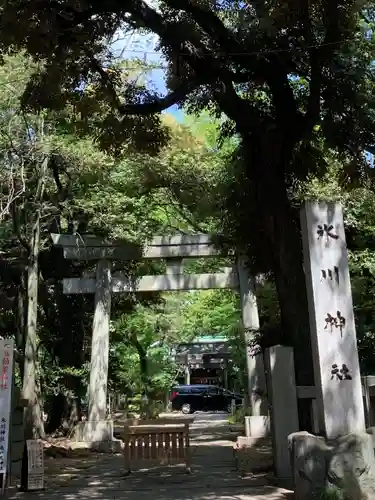 赤坂氷川神社の鳥居