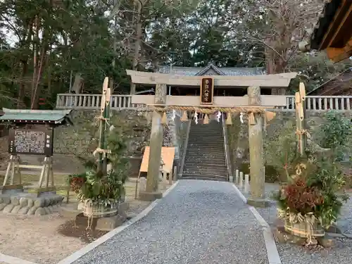 事任八幡宮の鳥居