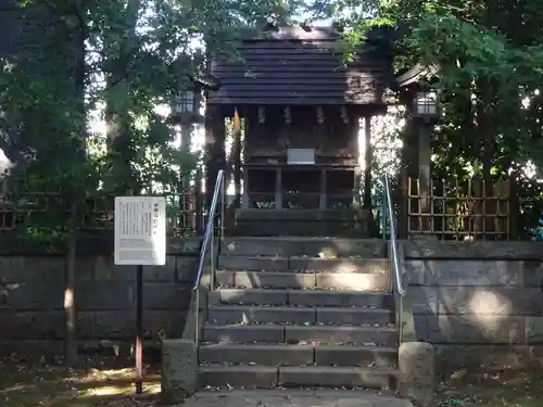 世田谷八幡宮の末社