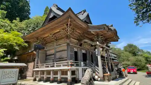 大島神社の本殿