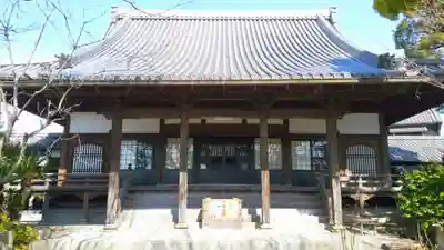 光照寺の本殿・本堂