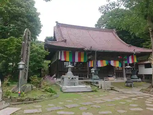 長松寺の本殿