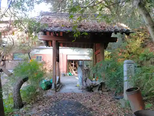 総心寺の山門