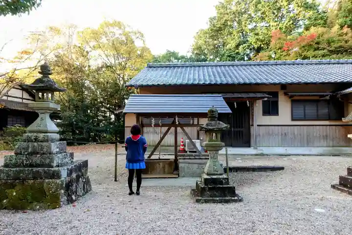 亀山神社の手水舎
