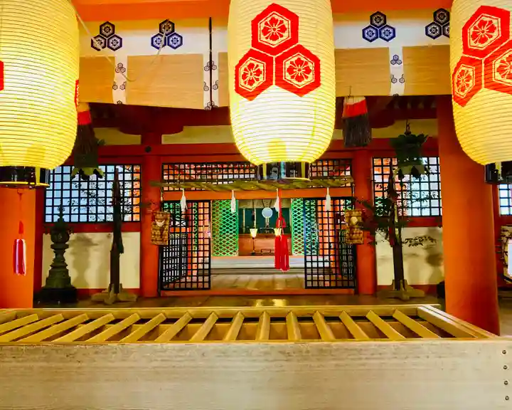 厳島神社の本殿・本堂