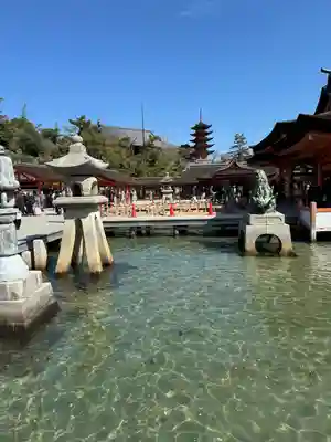 厳島神社(広島県)