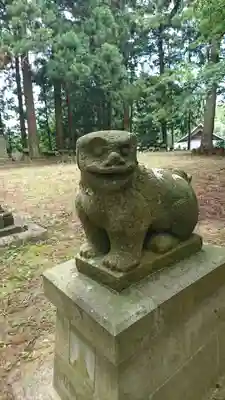 御賀八幡宮の狛犬