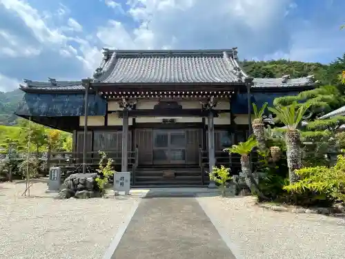 泉住寺(三重県)
