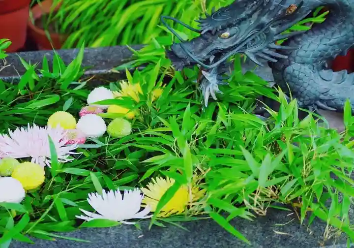 東海市熊野神社の手水舎