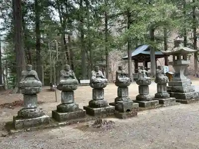 文殊堂の{uncategorized: "未分類", other: "その他", undefined: "問題あり", building: "その他建物", grave: "お墓", sacred_gate: "鳥居", guardian: "狛犬", statue: "像", buddha: "仏像", history: "歴史", nature: "自然", garden: "庭園", animal: "動物", pagoda: "塔", temizu: "手水舎", mountain_gate: "山門・神門", sanctuary: "本殿・本堂", subordinate: "末社・摂社", art: "芸術", scenery: "景色", jizo: "地蔵", ema: "絵馬", goshuin: "御朱印", omikuji: "おみくじ", items: "授与品その他", amulet: "お守り", goshuincho: "御朱印帳", eats: "食事", festival: "お祭り", votive_dance: "神楽", shichigosan: "七五三参", wedding: "結婚式", experience: "体験その他", initially: "初詣", around: "周辺", anti_infection: "感染症対策"}