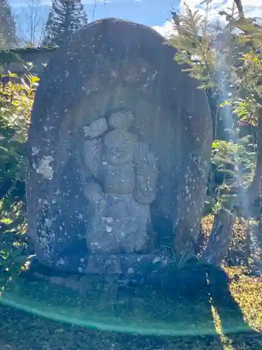 藏寳寺（蔵宝寺）の像