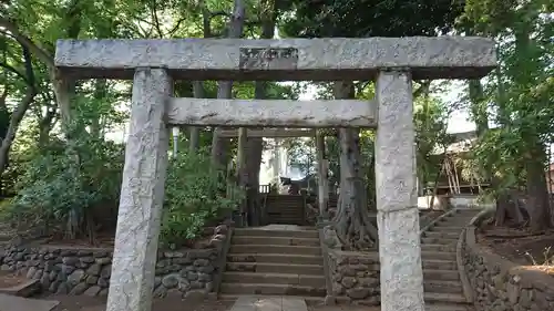熊野神社の鳥居