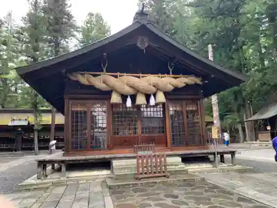 諏訪大社下社春宮(長野県)