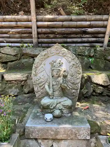 毘沙門堂門跡の仏像