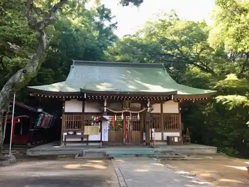 板宿八幡神社の本殿