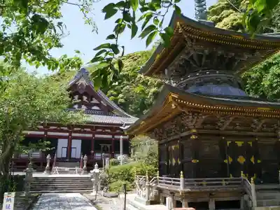 那古寺の本殿・本堂