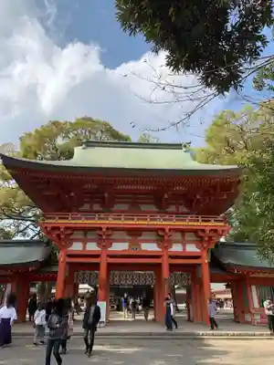 武蔵一宮氷川神社の山門・神門
