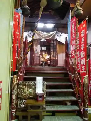 三瀧山不動院の本殿・本堂