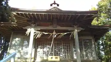 諏訪神社の本殿・本堂