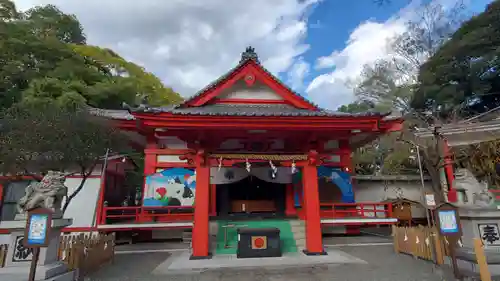 米之宮浅間神社の本殿