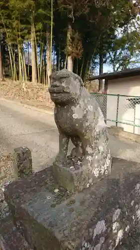 日高見神社の狛犬
