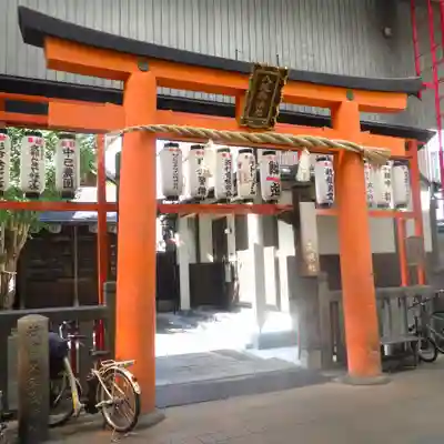 八坂神社御供社(又旅社)の鳥居