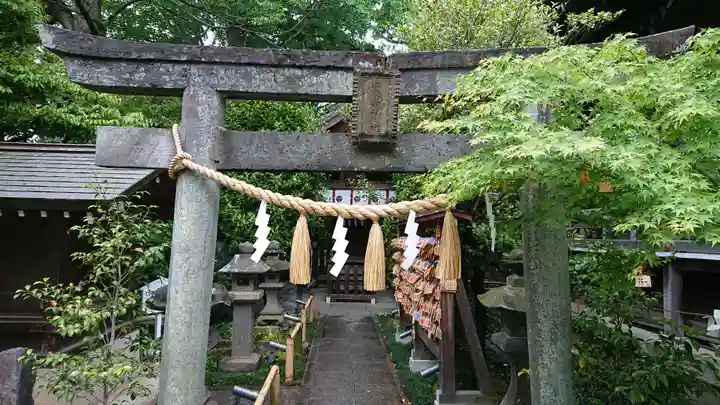 行田八幡神社の鳥居