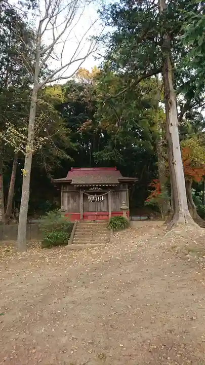 根山神社の本殿・本堂