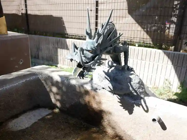 穴切大神社の手水舎