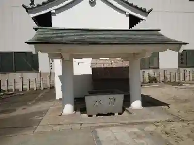 二名社（港北町）の手水舎