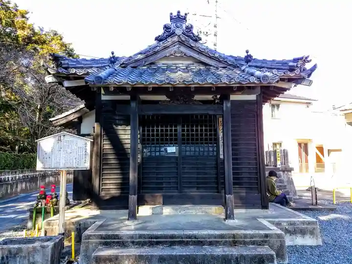 延命地蔵菩薩堂の本殿・本堂