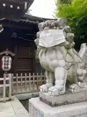 お三の宮日枝神社の狛犬