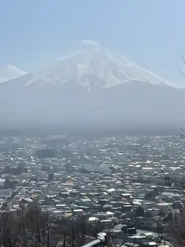 新倉富士浅間神社の景色