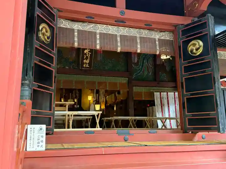 赤坂氷川神社の{uncategorized: "未分類", other: "その他", undefined: "問題あり", building: "その他建物", grave: "お墓", sacred_gate: "鳥居", guardian: "狛犬", statue: "像", buddha: "仏像", history: "歴史", nature: "自然", garden: "庭園", animal: "動物", pagoda: "塔", temizu: "手水舎", mountain_gate: "山門・神門", sanctuary: "本殿・本堂", subordinate: "末社・摂社", art: "芸術", scenery: "景色", jizo: "地蔵", ema: "絵馬", goshuin: "御朱印", omikuji: "おみくじ", items: "授与品その他", amulet: "お守り", goshuincho: "御朱印帳", eats: "食事", festival: "お祭り", votive_dance: "神楽", shichigosan: "七五三参", wedding: "結婚式", experience: "体験その他", initially: "初詣", around: "周辺", anti_infection: "感染症対策"}