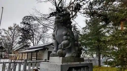 永山神社の狛犬