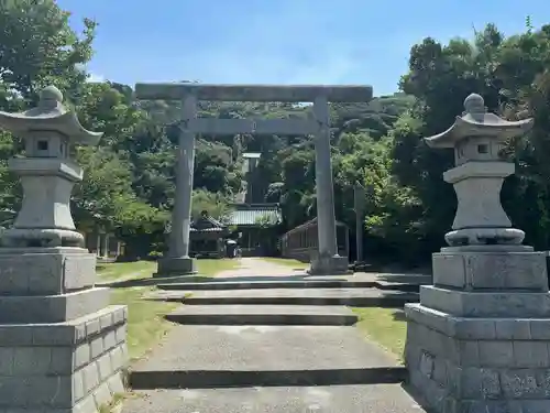 鶴谷八幡宮の鳥居