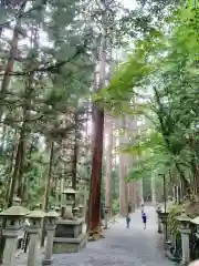 三峯神社の建物その他