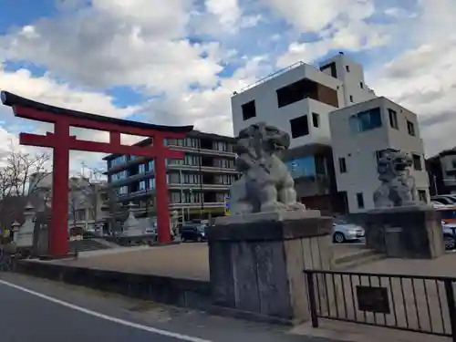 鶴岡八幡宮の鳥居