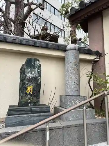 勝立寺の{uncategorized: "未分類", other: "その他", undefined: "問題あり", building: "その他建物", grave: "お墓", sacred_gate: "鳥居", guardian: "狛犬", statue: "像", buddha: "仏像", history: "歴史", nature: "自然", garden: "庭園", animal: "動物", pagoda: "塔", temizu: "手水舎", mountain_gate: "山門・神門", sanctuary: "本殿・本堂", subordinate: "末社・摂社", art: "芸術", scenery: "景色", jizo: "地蔵", ema: "絵馬", goshuin: "御朱印", omikuji: "おみくじ", items: "授与品その他", amulet: "お守り", goshuincho: "御朱印帳", eats: "食事", festival: "お祭り", votive_dance: "神楽", shichigosan: "七五三参", wedding: "結婚式", experience: "体験その他", initially: "初詣", around: "周辺", anti_infection: "感染症対策"}