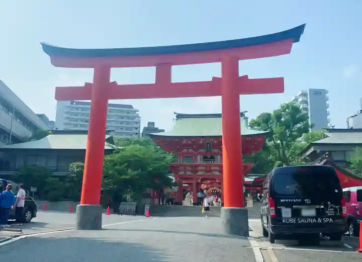 生田神社の{uncategorized: "未分類", other: "その他", undefined: "問題あり", building: "その他建物", grave: "お墓", sacred_gate: "鳥居", guardian: "狛犬", statue: "像", buddha: "仏像", history: "歴史", nature: "自然", garden: "庭園", animal: "動物", pagoda: "塔", temizu: "手水舎", mountain_gate: "山門・神門", sanctuary: "本殿・本堂", subordinate: "末社・摂社", art: "芸術", scenery: "景色", jizo: "地蔵", ema: "絵馬", goshuin: "御朱印", omikuji: "おみくじ", items: "授与品その他", amulet: "お守り", goshuincho: "御朱印帳", eats: "食事", festival: "お祭り", votive_dance: "神楽", shichigosan: "七五三参", wedding: "結婚式", experience: "体験その他", initially: "初詣", around: "周辺", anti_infection: "感染症対策"}