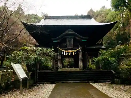 柞原八幡宮の山門・神門