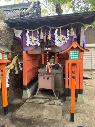 三島神社の{uncategorized: "未分類", other: "その他", undefined: "問題あり", building: "その他建物", grave: "お墓", sacred_gate: "鳥居", guardian: "狛犬", statue: "像", buddha: "仏像", history: "歴史", nature: "自然", garden: "庭園", animal: "動物", pagoda: "塔", temizu: "手水舎", mountain_gate: "山門・神門", sanctuary: "本殿・本堂", subordinate: "末社・摂社", art: "芸術", scenery: "景色", jizo: "地蔵", ema: "絵馬", goshuin: "御朱印", omikuji: "おみくじ", items: "授与品その他", amulet: "お守り", goshuincho: "御朱印帳", eats: "食事", festival: "お祭り", votive_dance: "神楽", shichigosan: "七五三参", wedding: "結婚式", experience: "体験その他", initially: "初詣", around: "周辺", anti_infection: "感染症対策"}