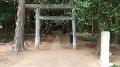 高房神社の鳥居