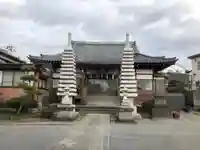 行伝寺の本殿・本堂