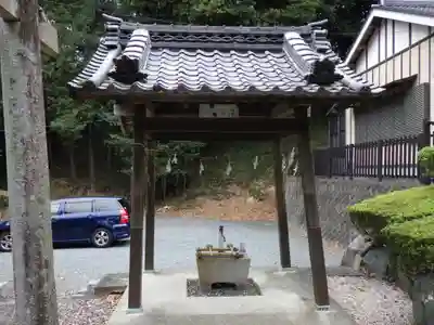 熊野神社の手水舎