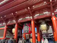 浅草寺の山門