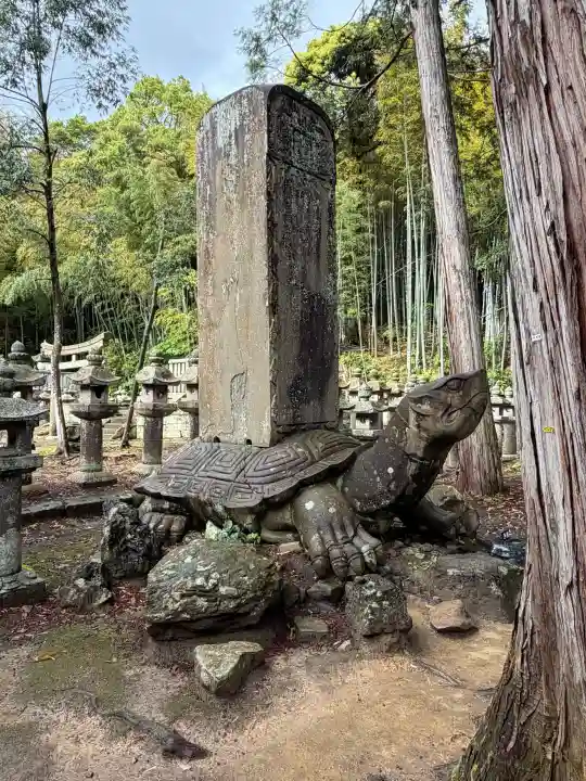 月照寺の{uncategorized: "未分類", other: "その他", undefined: "問題あり", building: "その他建物", grave: "お墓", sacred_gate: "鳥居", guardian: "狛犬", statue: "像", buddha: "仏像", history: "歴史", nature: "自然", garden: "庭園", animal: "動物", pagoda: "塔", temizu: "手水舎", mountain_gate: "山門・神門", sanctuary: "本殿・本堂", subordinate: "末社・摂社", art: "芸術", scenery: "景色", jizo: "地蔵", ema: "絵馬", goshuin: "御朱印", omikuji: "おみくじ", items: "授与品その他", amulet: "お守り", goshuincho: "御朱印帳", eats: "食事", festival: "お祭り", votive_dance: "神楽", shichigosan: "七五三参", wedding: "結婚式", experience: "体験その他", initially: "初詣", around: "周辺", anti_infection: "感染症対策"}