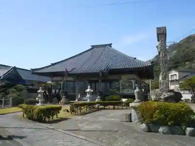 円乗院の本殿