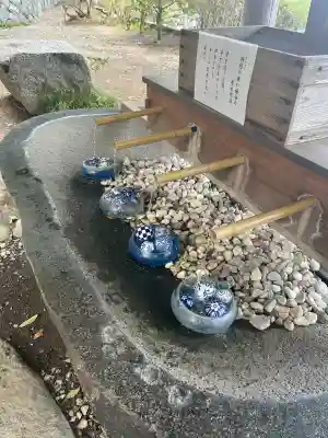 金刀比羅神社の{uncategorized: "未分類", other: "その他", undefined: "問題あり", building: "その他建物", grave: "お墓", sacred_gate: "鳥居", guardian: "狛犬", statue: "像", buddha: "仏像", history: "歴史", nature: "自然", garden: "庭園", animal: "動物", pagoda: "塔", temizu: "手水舎", mountain_gate: "山門・神門", sanctuary: "本殿・本堂", subordinate: "末社・摂社", art: "芸術", scenery: "景色", jizo: "地蔵", ema: "絵馬", goshuin: "御朱印", omikuji: "おみくじ", items: "授与品その他", amulet: "お守り", goshuincho: "御朱印帳", eats: "食事", festival: "お祭り", votive_dance: "神楽", shichigosan: "七五三参", wedding: "結婚式", experience: "体験その他", initially: "初詣", around: "周辺", anti_infection: "感染症対策"}