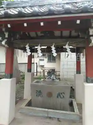 道々橋八幡神社の手水舎